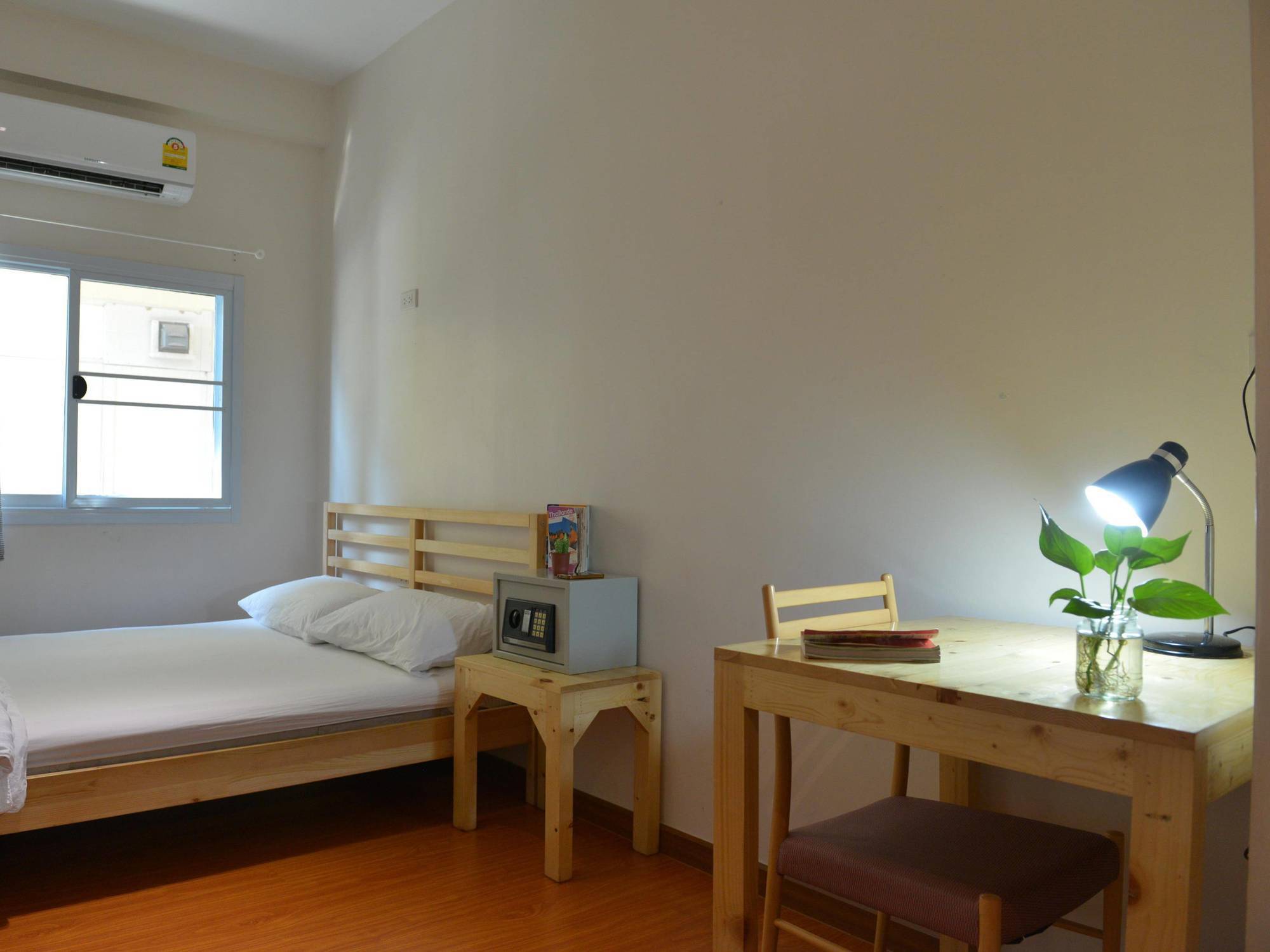 PanPan Hostel Bangkok Exterior foto