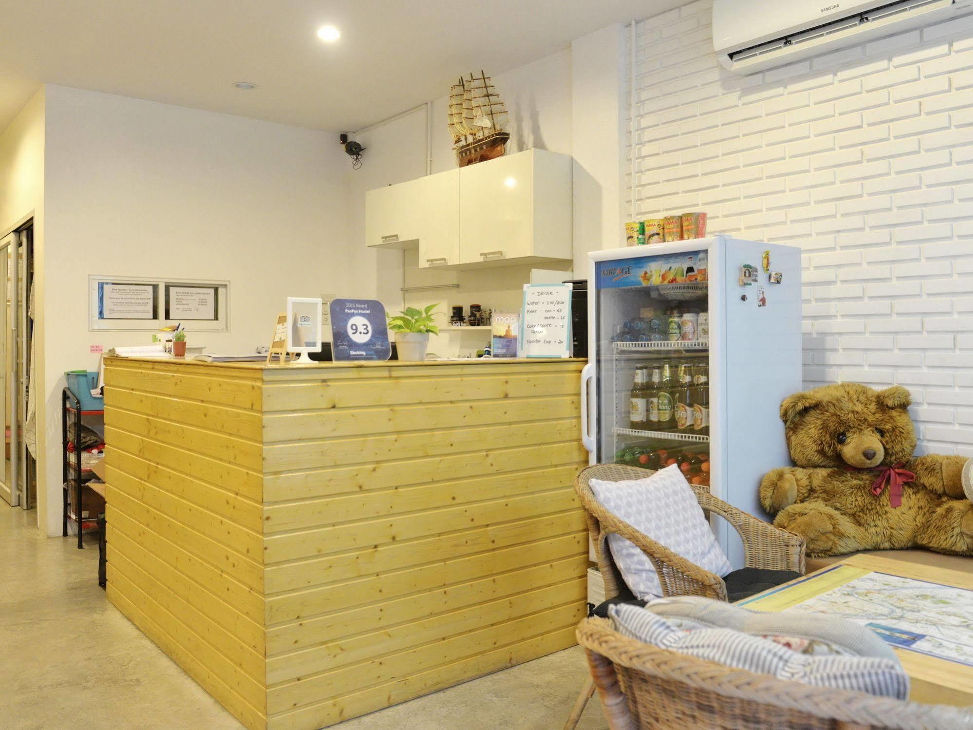 PanPan Hostel Bangkok Exterior foto