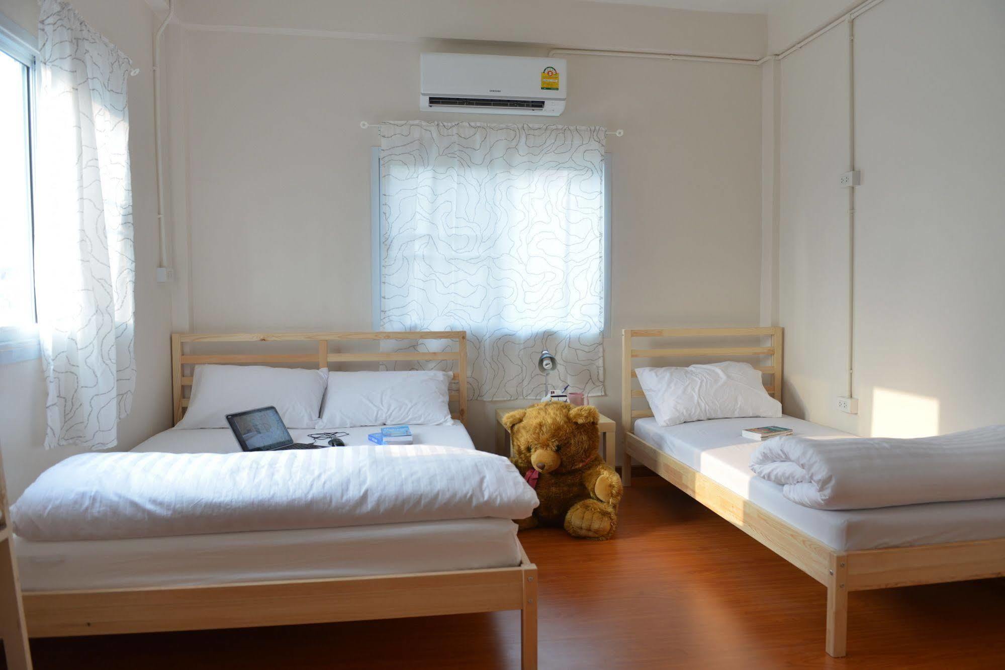 PanPan Hostel Bangkok Exterior foto